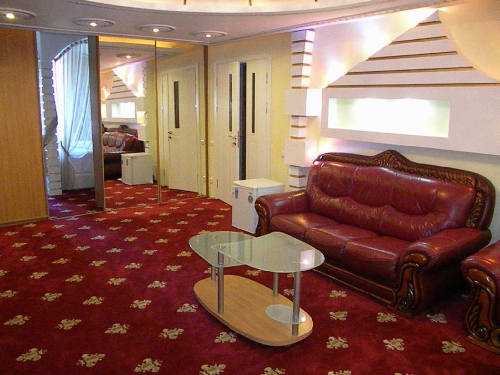 Gloria Mini-Hotel Chişinau Exteriör bild